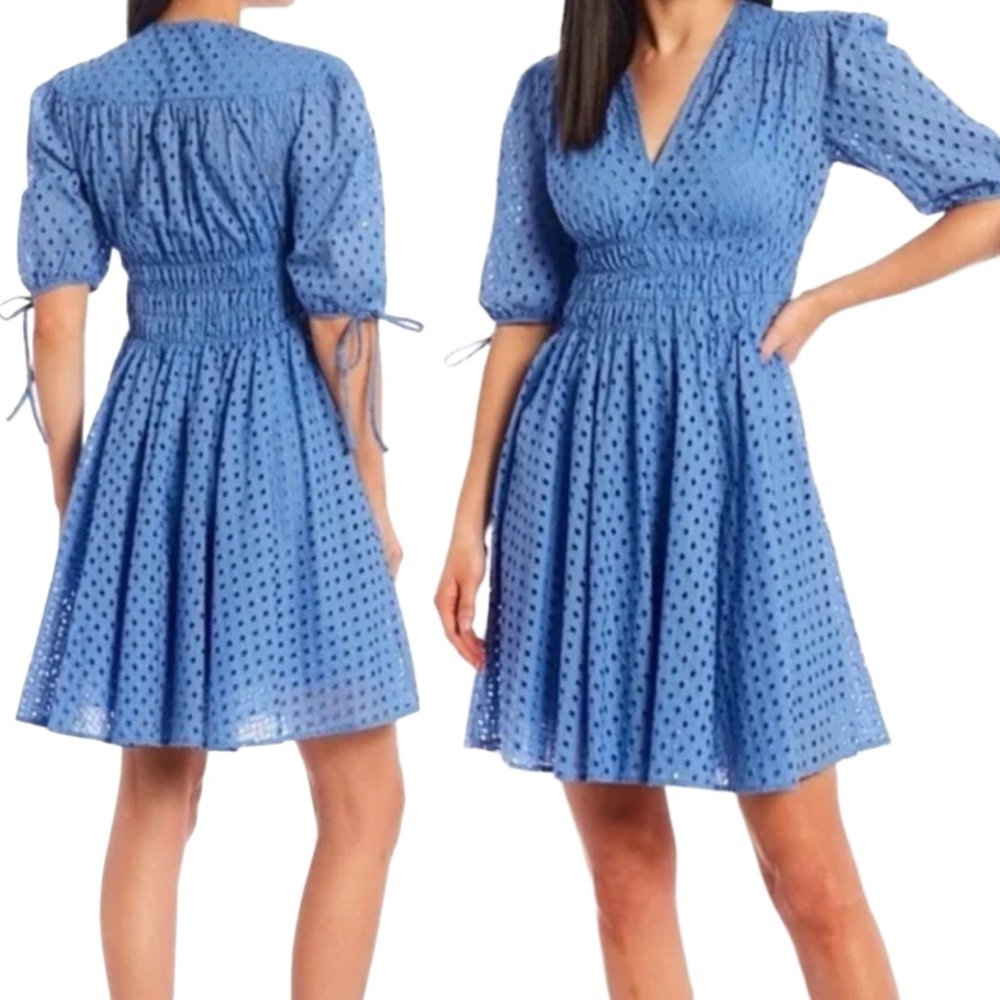 Just Taylor Blue Eyelet V-Neck Smocked Waist Dress Size 6